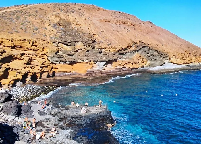 South Tenerife 2 Bedrooms With Sunny Terrace And Amazing Views To Teide And Pool Daire