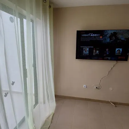 South Tenerife 2 Bedrooms With Sunny Terrace And Amazing Views To Teide And Pool 코스타델실렌시오